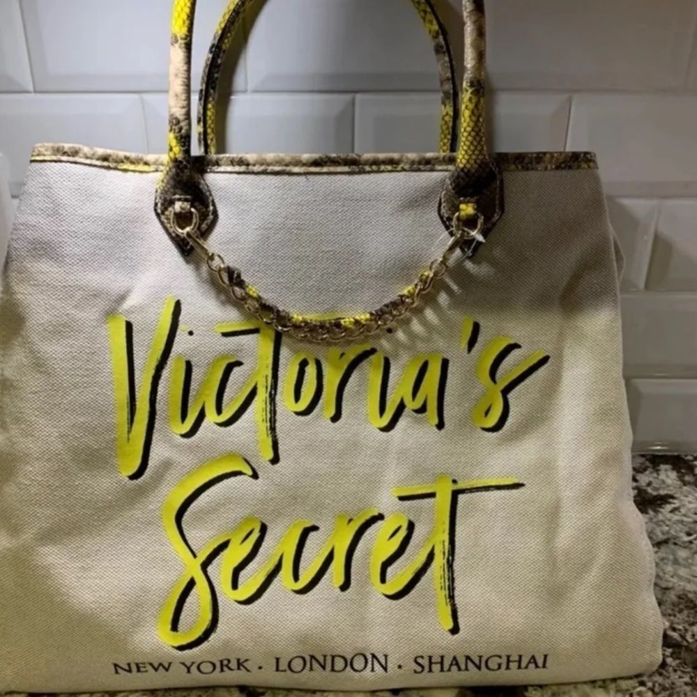 Victoria‎ Secret Tote Bag